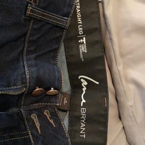 18 SHORT Lane Bryant Jeans.